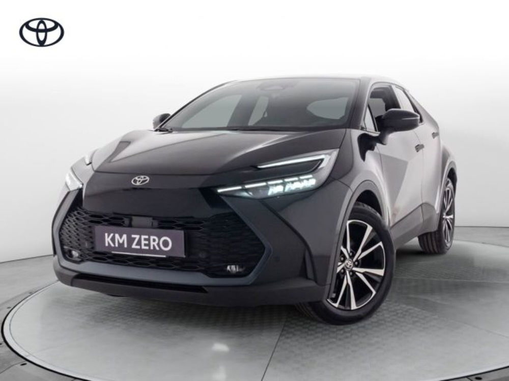 Toyota Toyota C-HR nuova a Padova