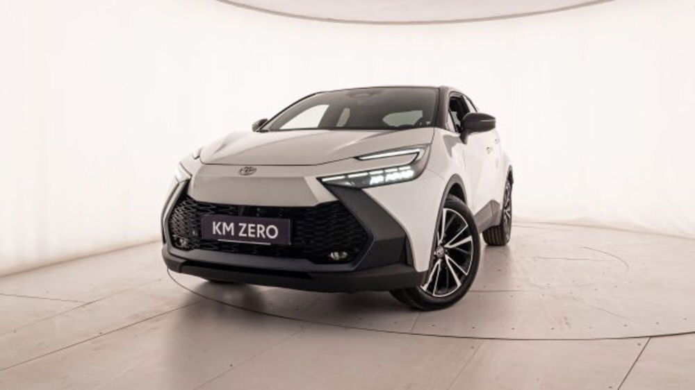 Toyota Toyota C-HR nuova a Padova