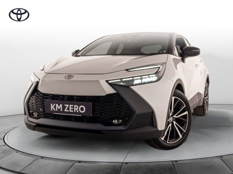 Toyota Toyota C-HR 2.0 hv Lounge fwd e-cvt nuova a Limena