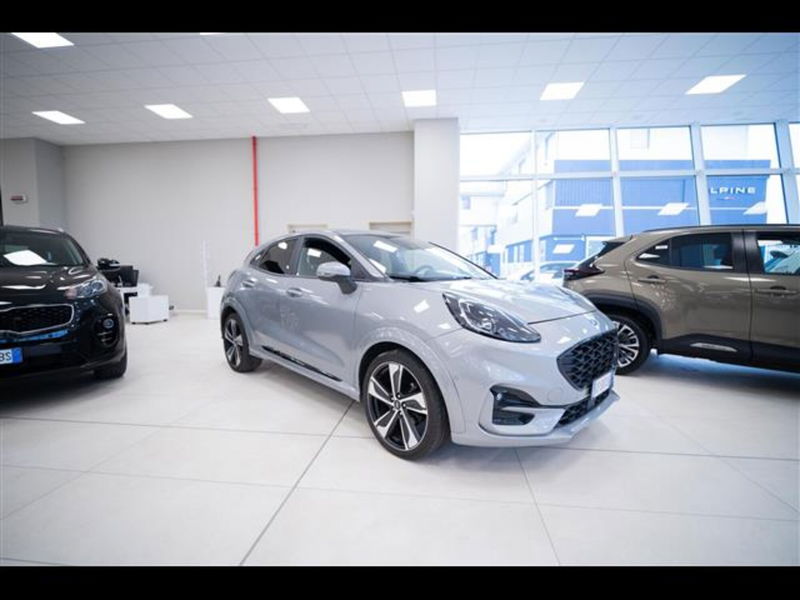 Ford Puma 1.0 ecoboost h ST-Line X 125cv del 2021 usata a Torino