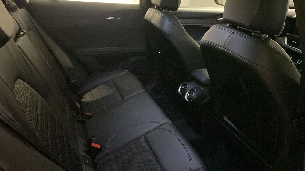 Alfa Romeo Stelvio usata a Bergamo (9)