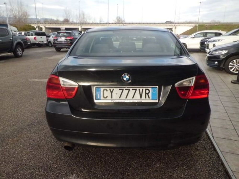 BMW Serie 3 usata a Pordenone (4)