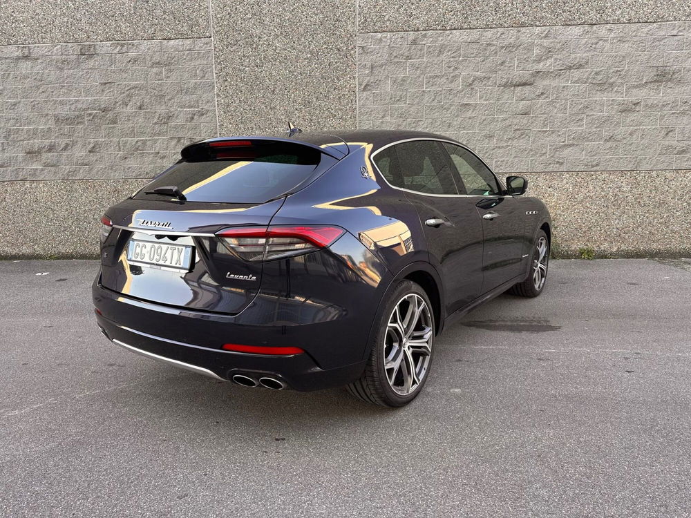 Maserati Levante usata a Bergamo (2)