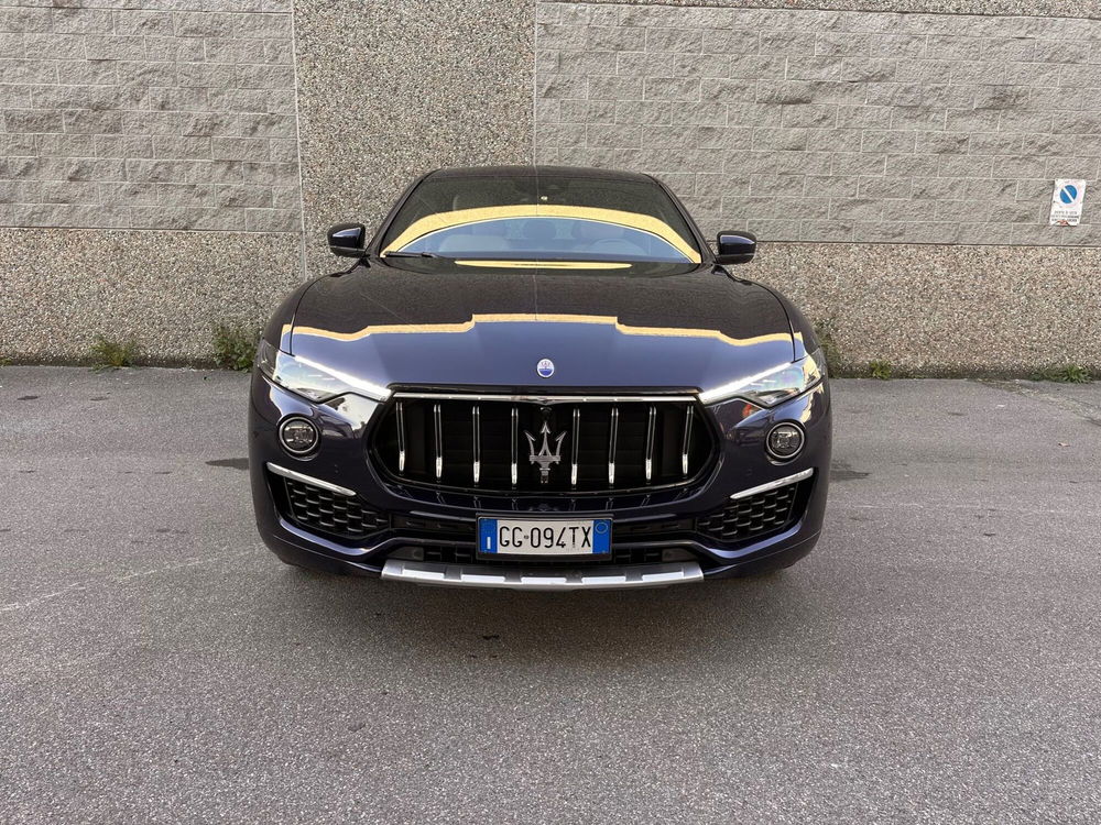 Maserati Levante usata a Bergamo (5)