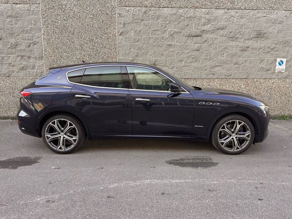 Maserati Levante usata a Bergamo (6)