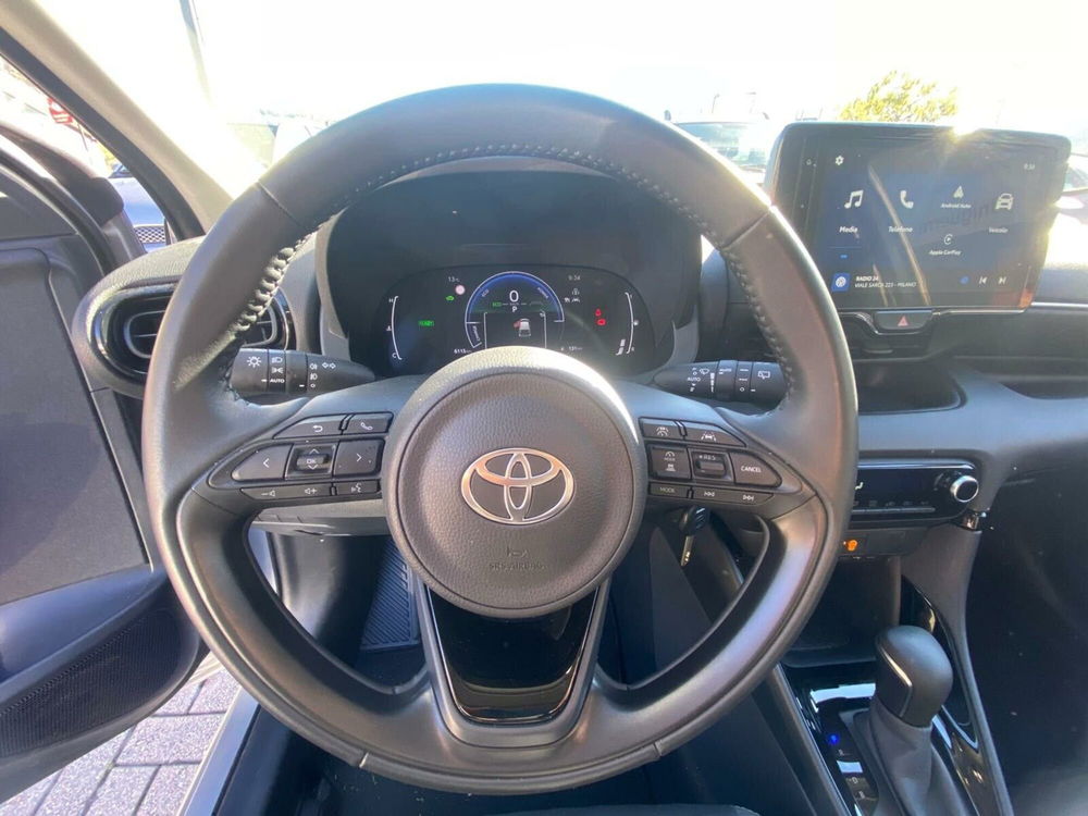 Toyota Yaris usata a Lecco (7)