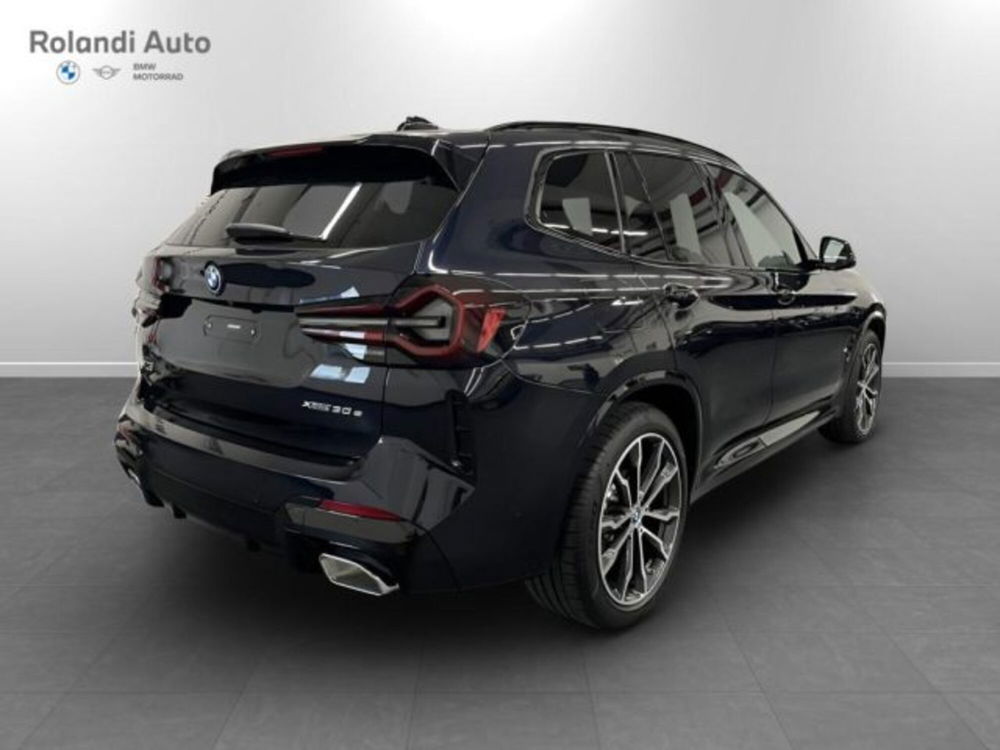 BMW X3 nuova a Alessandria (9)