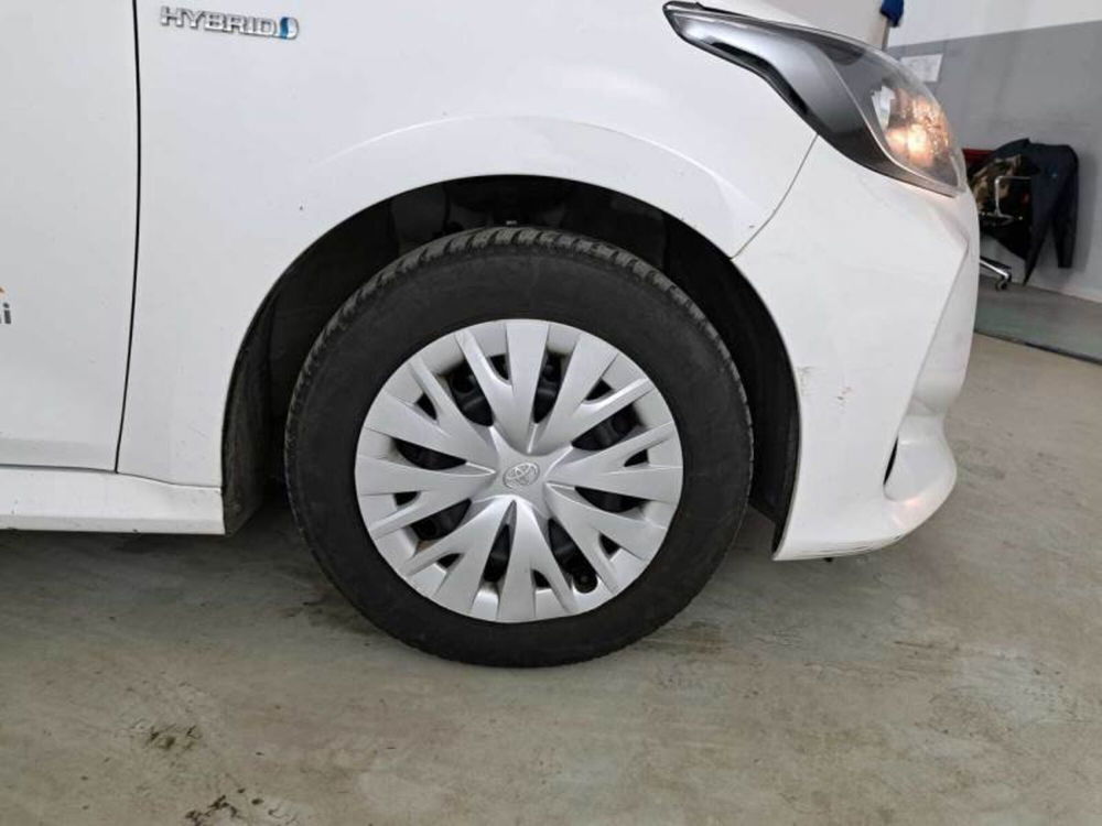 Toyota Yaris usata a Salerno (17)