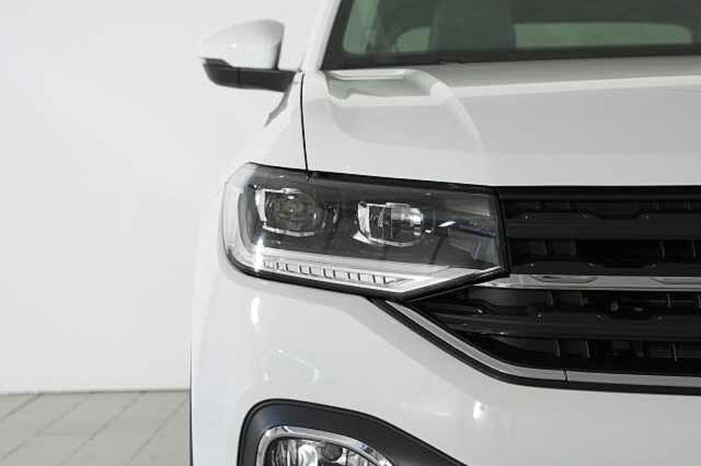 Volkswagen T-Cross usata a Como (5)