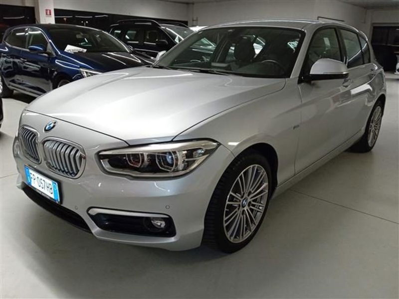 BMW Serie 1 116d 2.0 116CV cat 5 porte Attiva DPF del 2018 usata a Empoli