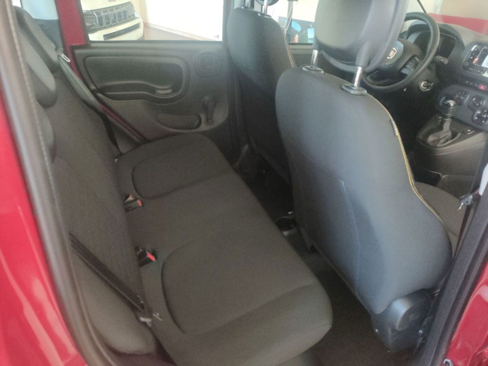 Fiat Panda Cross nuova a Lecce (19)