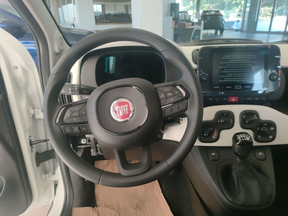 Fiat Panda Cross nuova a Lecce (20)