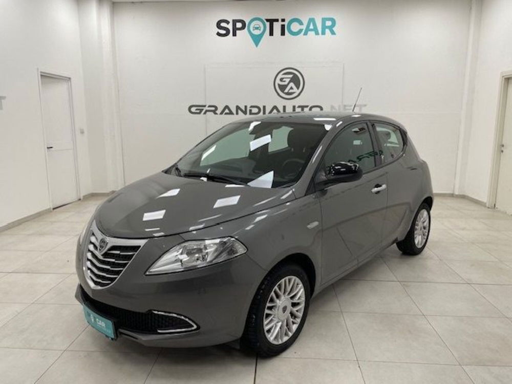 Lancia Ypsilon usata a Alessandria