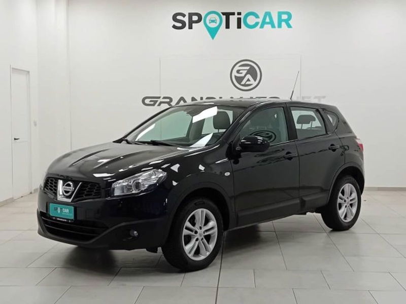 Nissan Qashqai 1.5 dCi DPF Tekna  del 2012 usata a Alessandria