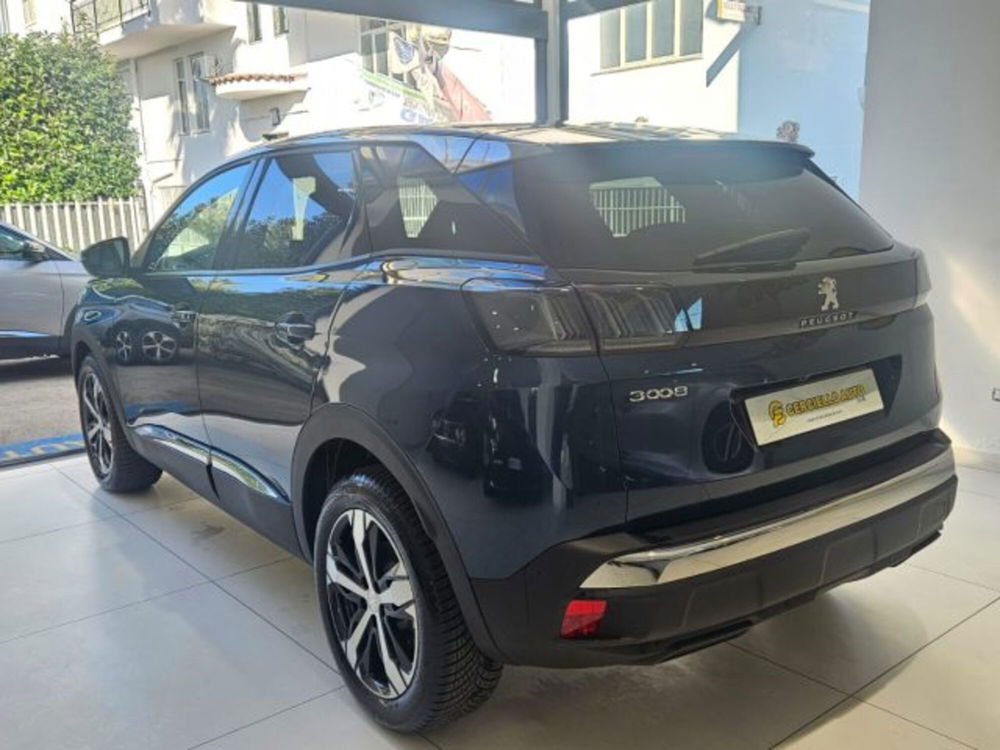 Peugeot 3008 nuova a Napoli (7)