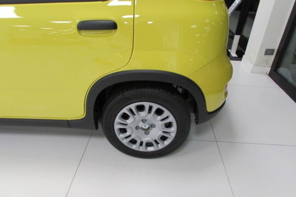 Fiat Panda nuova a Milano (5)