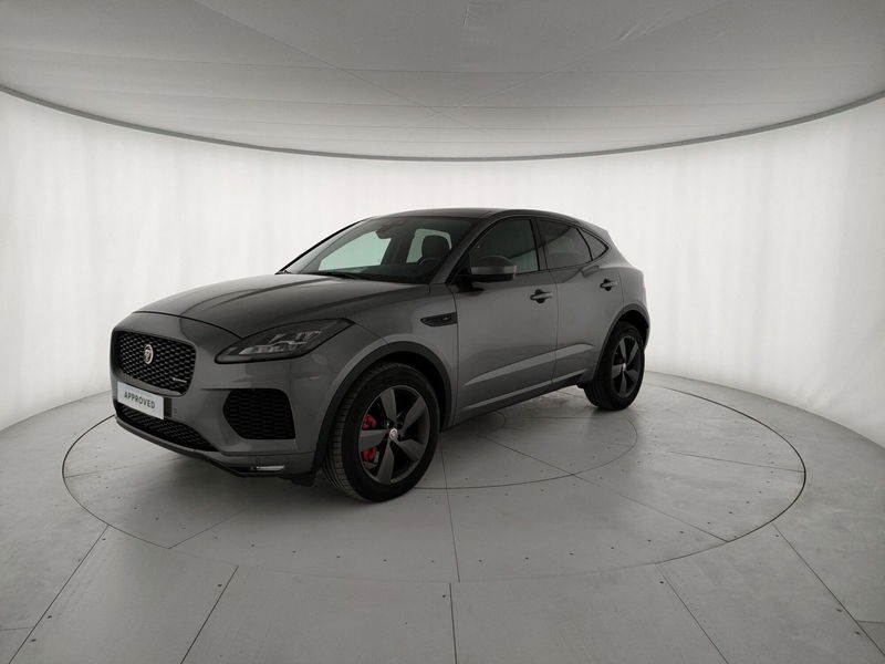 Jaguar E-Pace 2.0D 150 CV AWD aut. Chequered Flag del 2020 usata a Milano