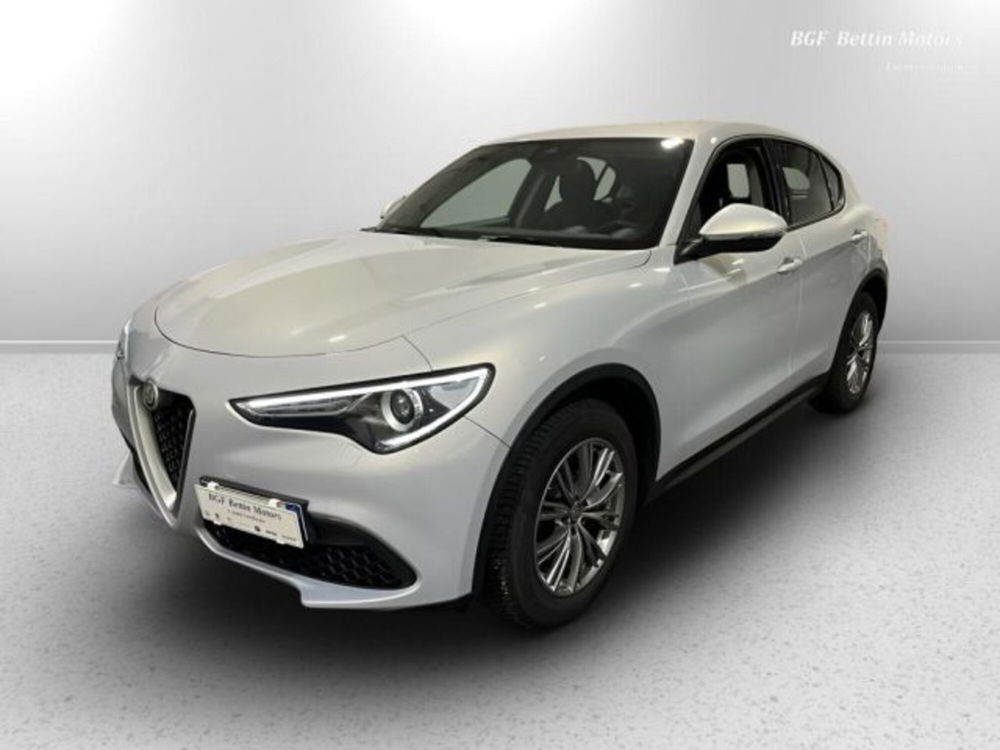 Alfa Romeo Stelvio usata a Padova