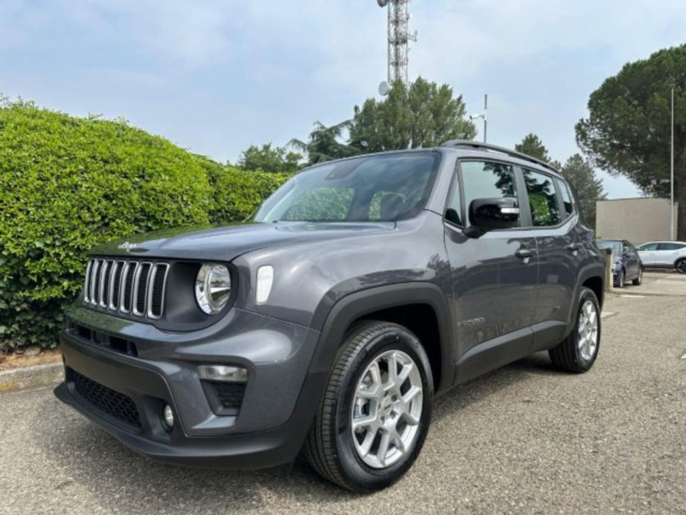 Jeep Renegade nuova a Bologna