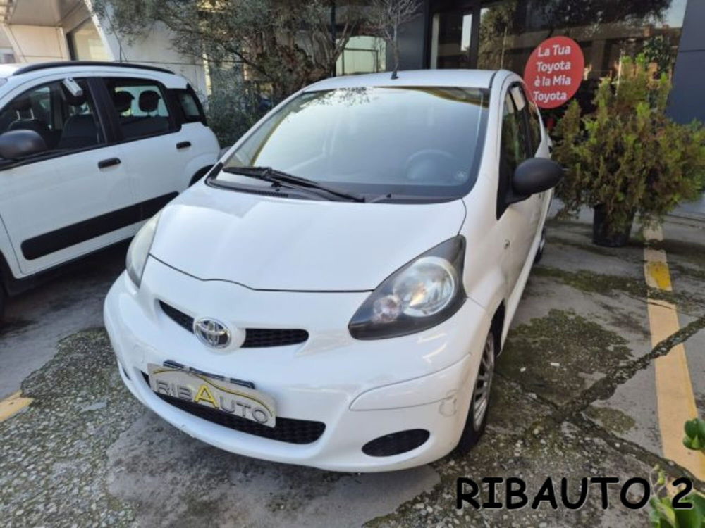 Toyota Aygo usata a Cuneo (10)