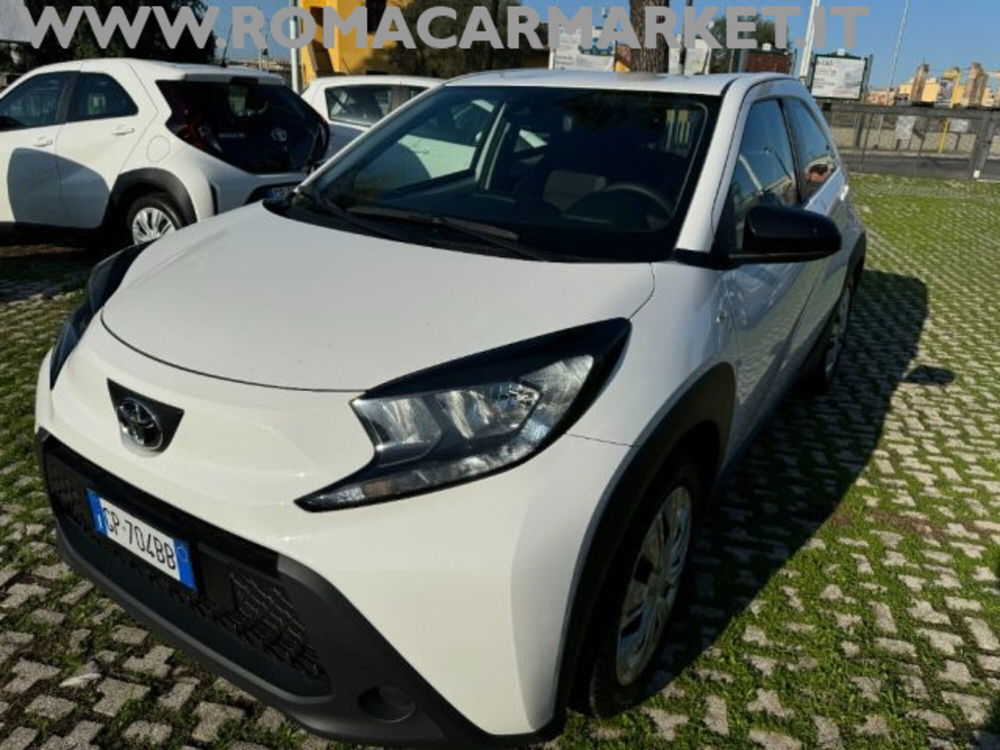 Toyota Aygo X usata a Roma (14)