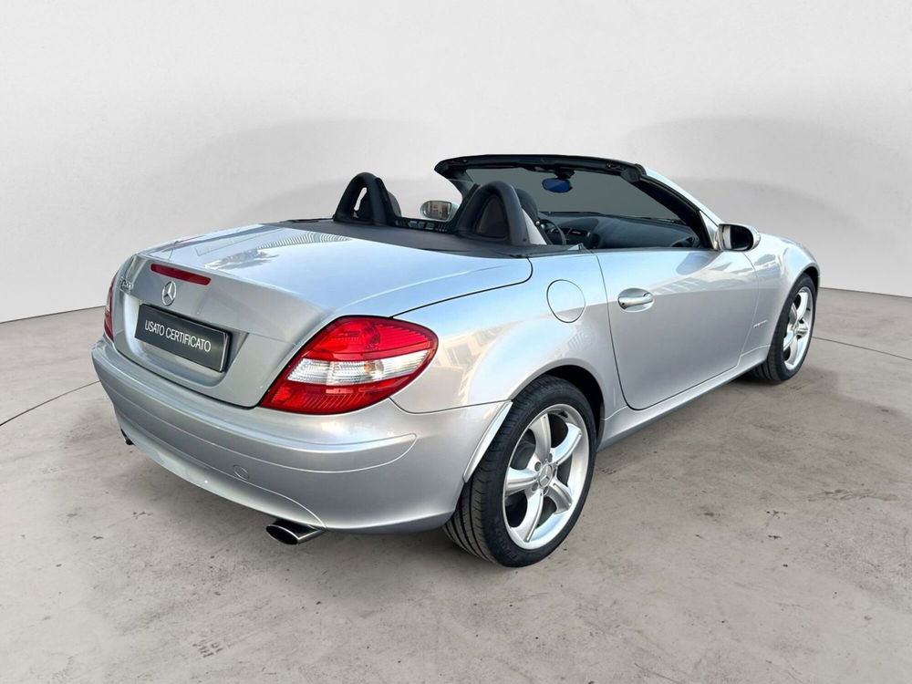 Mercedes-Benz SLK usata a Bari (3)