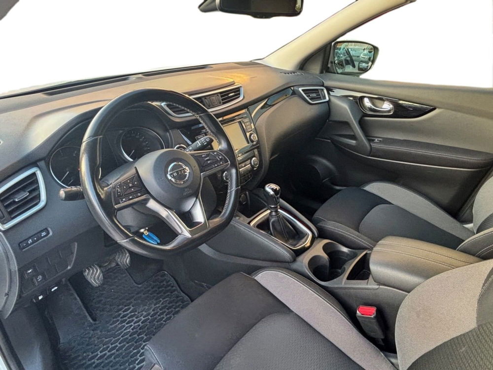 Nissan Qashqai usata a Bari (6)