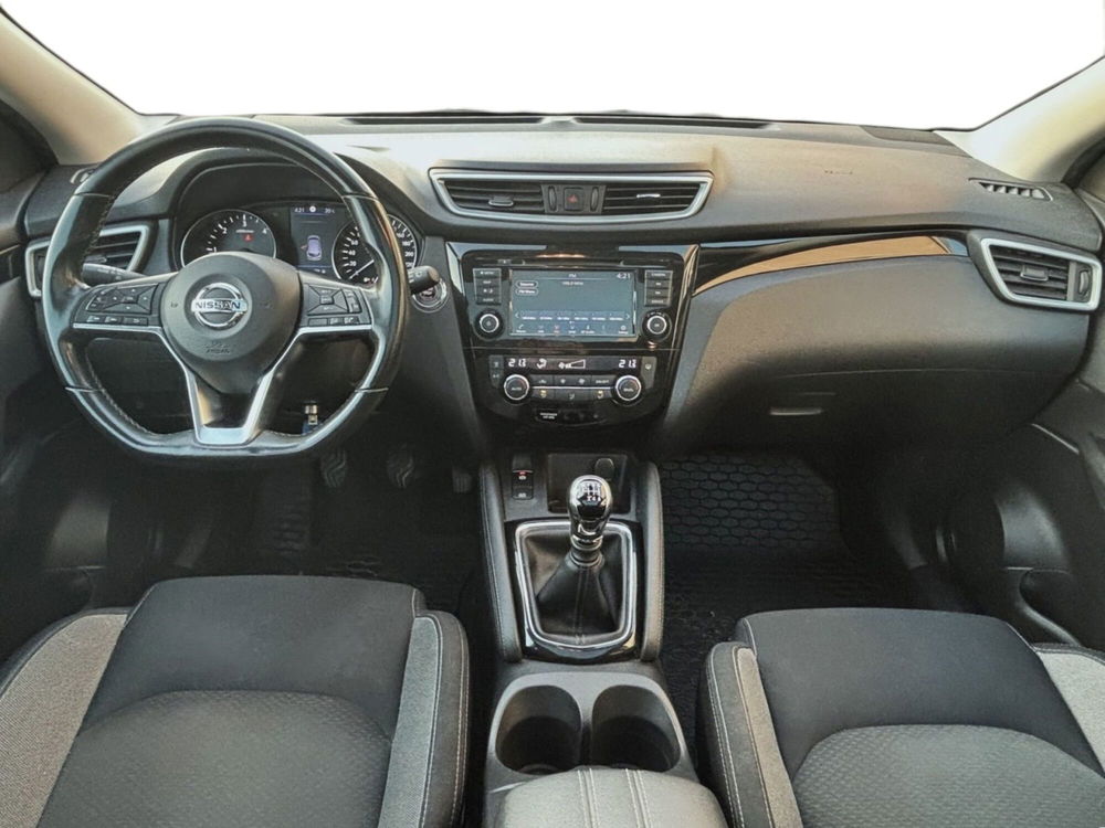 Nissan Qashqai usata a Bari (9)