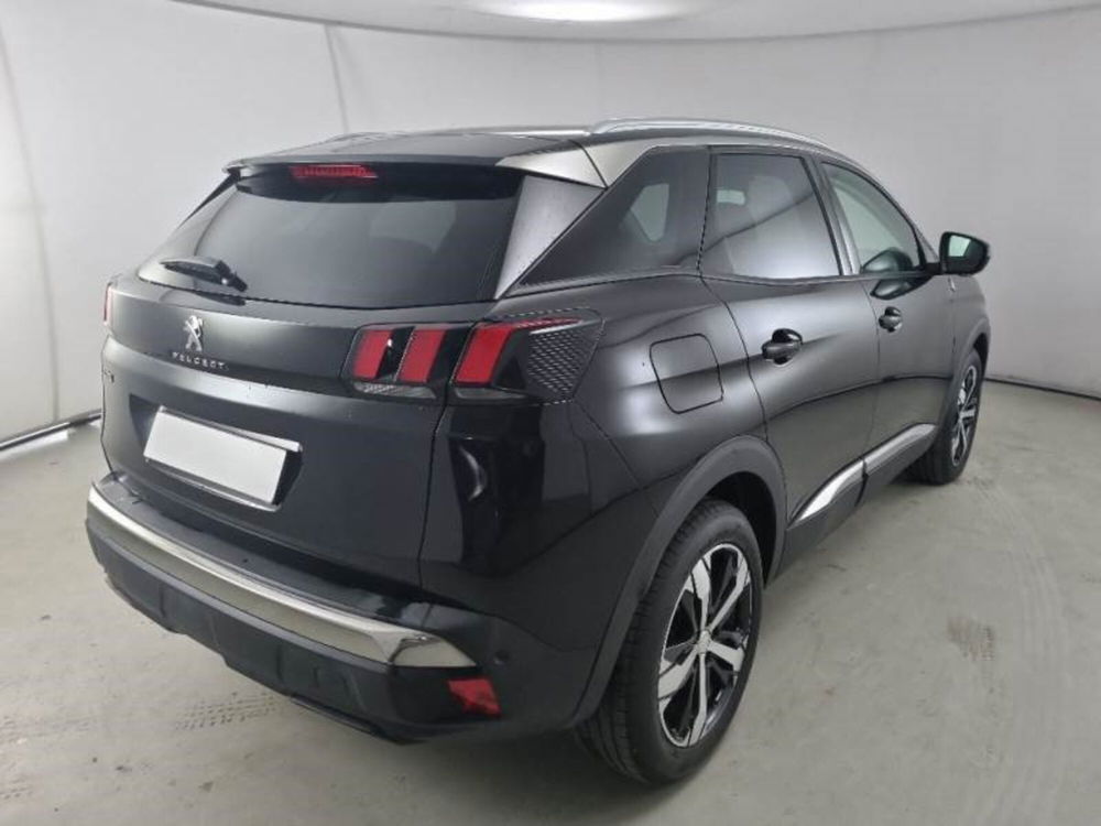 Peugeot 3008 usata a Bari (2)