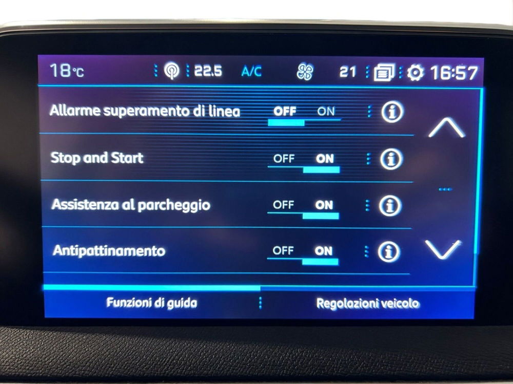 Peugeot 5008 usata a Bari (13)