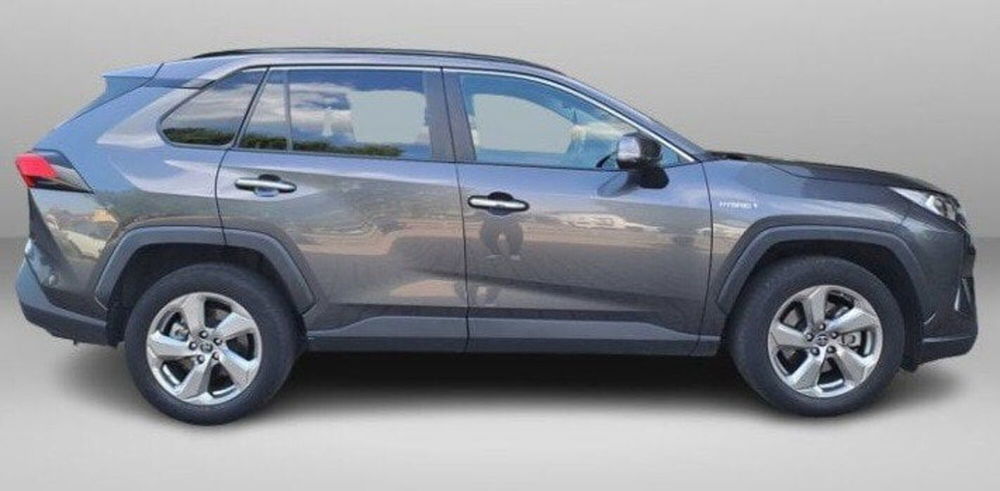 Toyota Rav4 usata a Lecco (6)