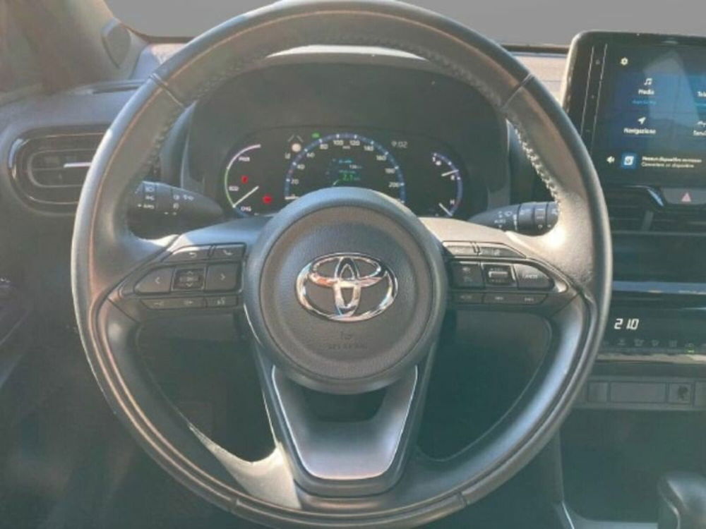 Toyota Yaris Cross usata a Lecco (13)