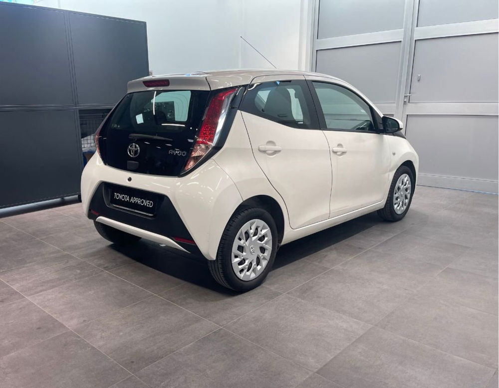 Toyota Aygo usata a Ferrara (18)