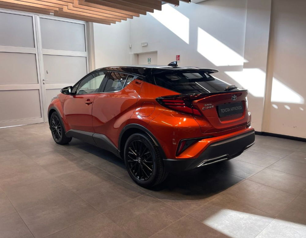 Toyota Toyota C-HR usata a Ferrara (17)