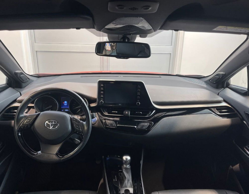 Toyota Toyota C-HR usata a Ferrara (8)