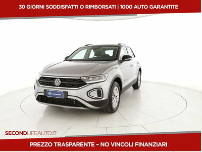 Volkswagen T-Roc 1.5 tsi Life dsg del 2023 usata a Lanciano