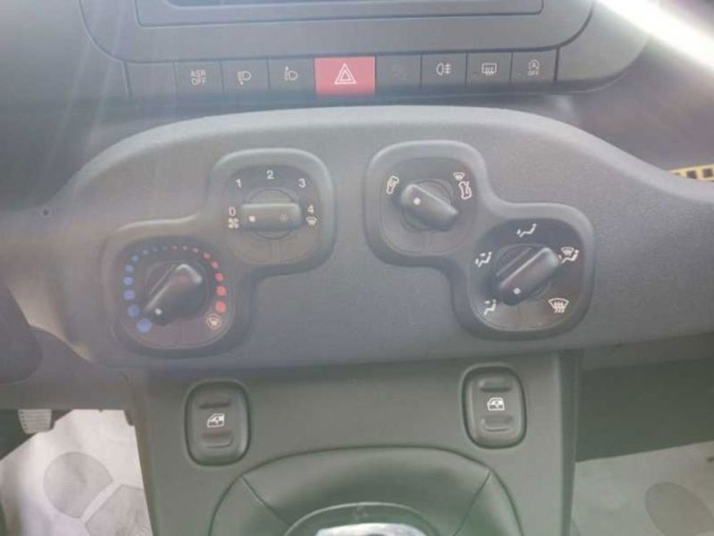 Fiat Panda nuova a Lecce (14)