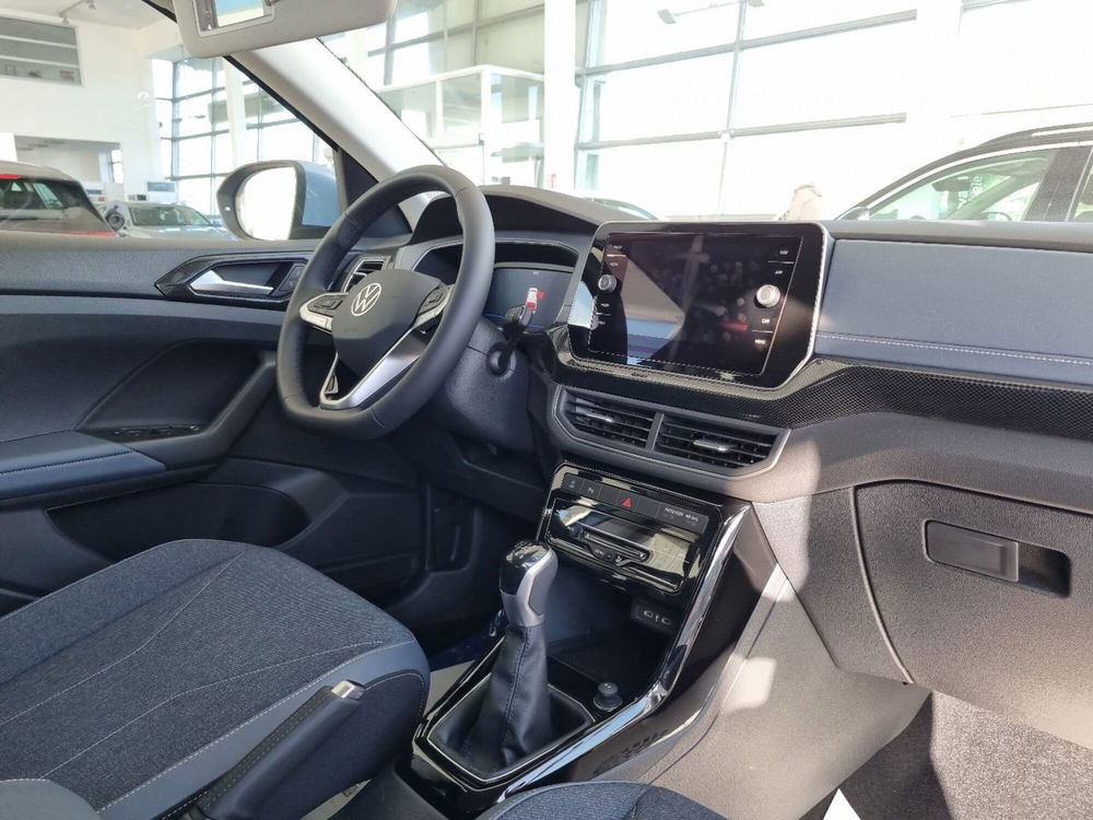 Volkswagen T-Cross nuova a Potenza (10)