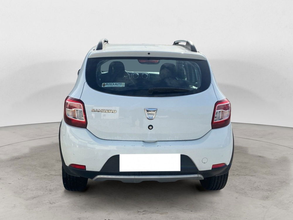 Dacia Sandero usata a Roma (6)