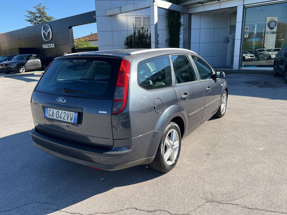 Ford Focus Station Wagon usata a Lucca (4)