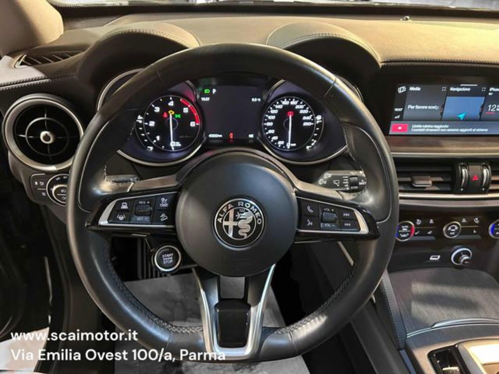 Alfa Romeo Stelvio usata a Parma (11)