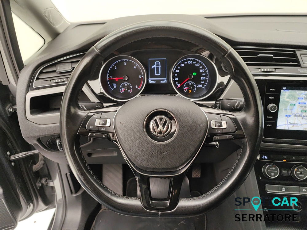 Volkswagen Touran usata a Como (9)