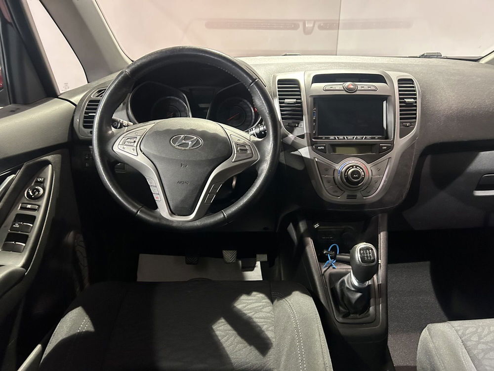 Hyundai ix20 usata a Milano (10)