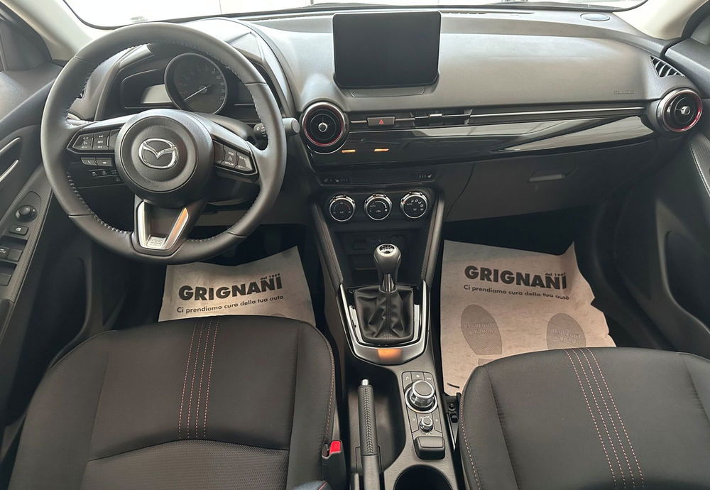 Mazda Mazda2 nuova a Pavia (9)