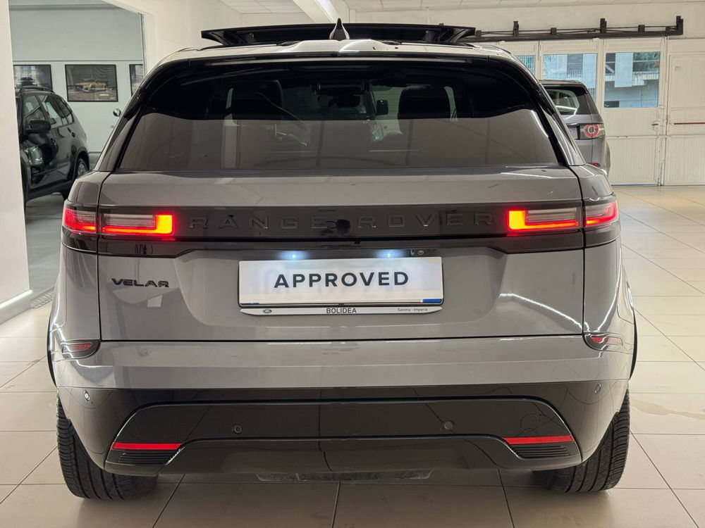 Land Rover Range Rover Velar usata a Savona (7)