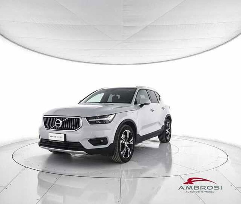 Volvo XC40 T5 Recharge Plug-in Hybrid Inscription Expression  del 2021 usata a Corciano