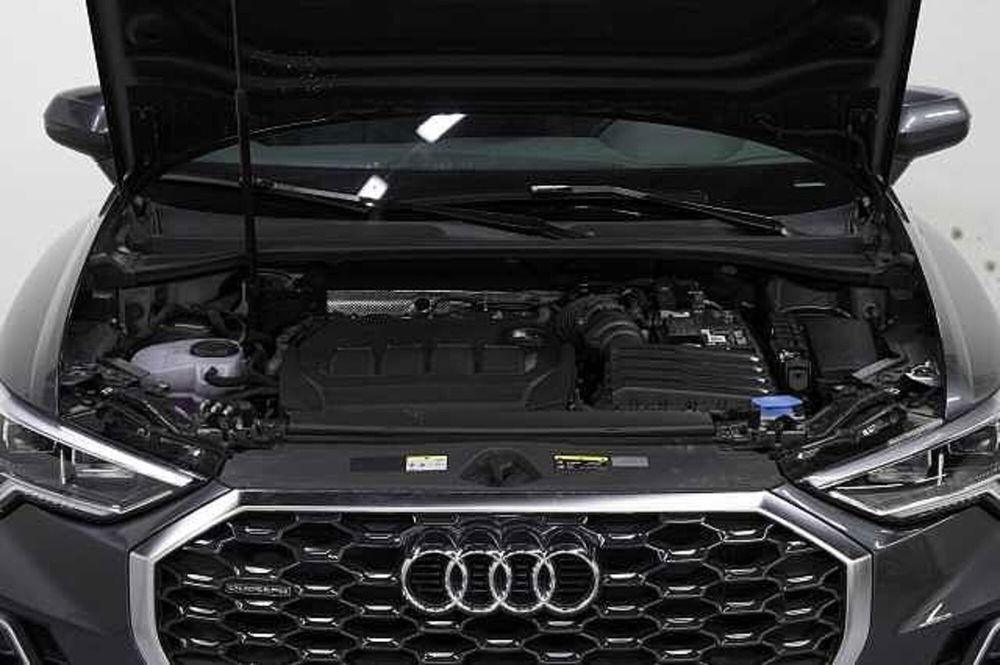 Audi Q3 Sportback usata a Como (11)