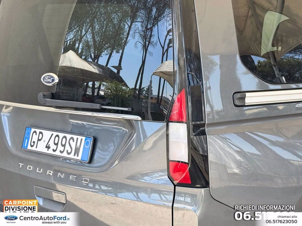 Ford Tourneo Connect usata a Roma (17)