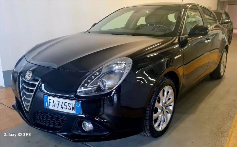 Alfa Romeo Giulietta usata a Milano (3)