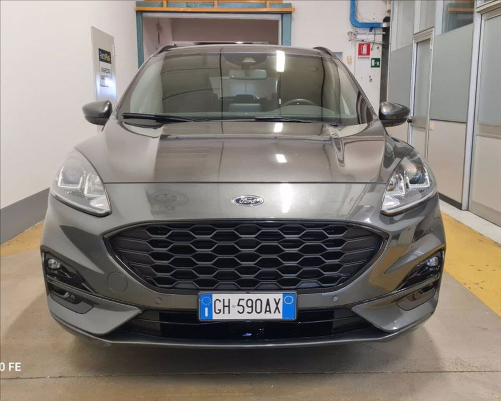 Ford Kuga usata a Milano (2)